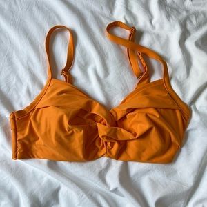 Athleta Swimsuit Top